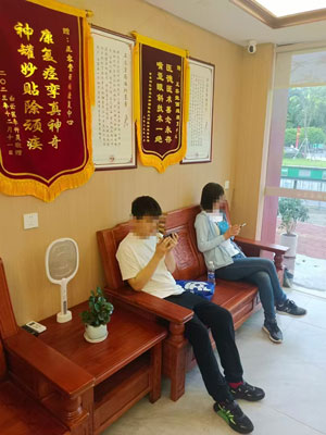 正常人为什么会得面瘫呢